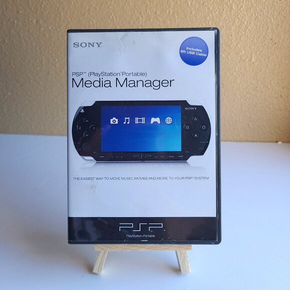 Sony PSP Media Manager UMD with inserts & Cable - Picture 1 of 3